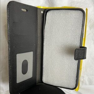 Black Phone Wallet Case - iPhone 6 Plus